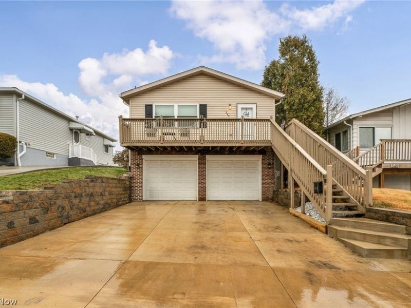 545 Fulmer Avenue , Akron, OH 44312 Photo 2