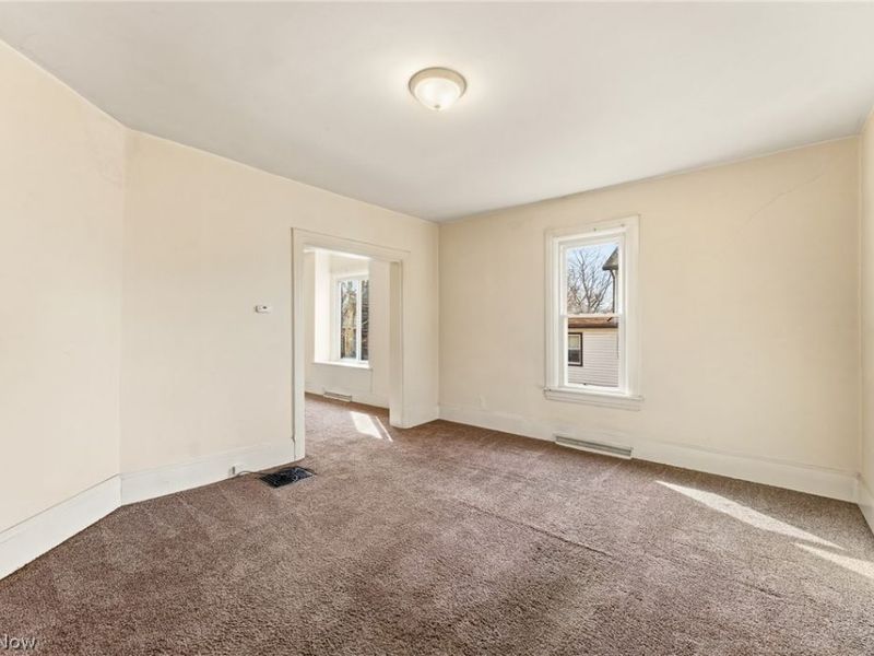 313 E Seventh Street , Salem, OH 44460 Photo 9