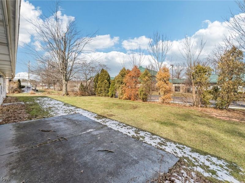 1215 Spruce Tree Lane , Amherst, OH 44001 Photo 36