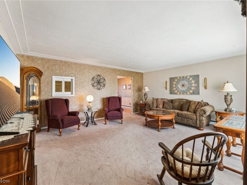 1215 Spruce Tree Lane , Amherst, OH 44001 Photo 7