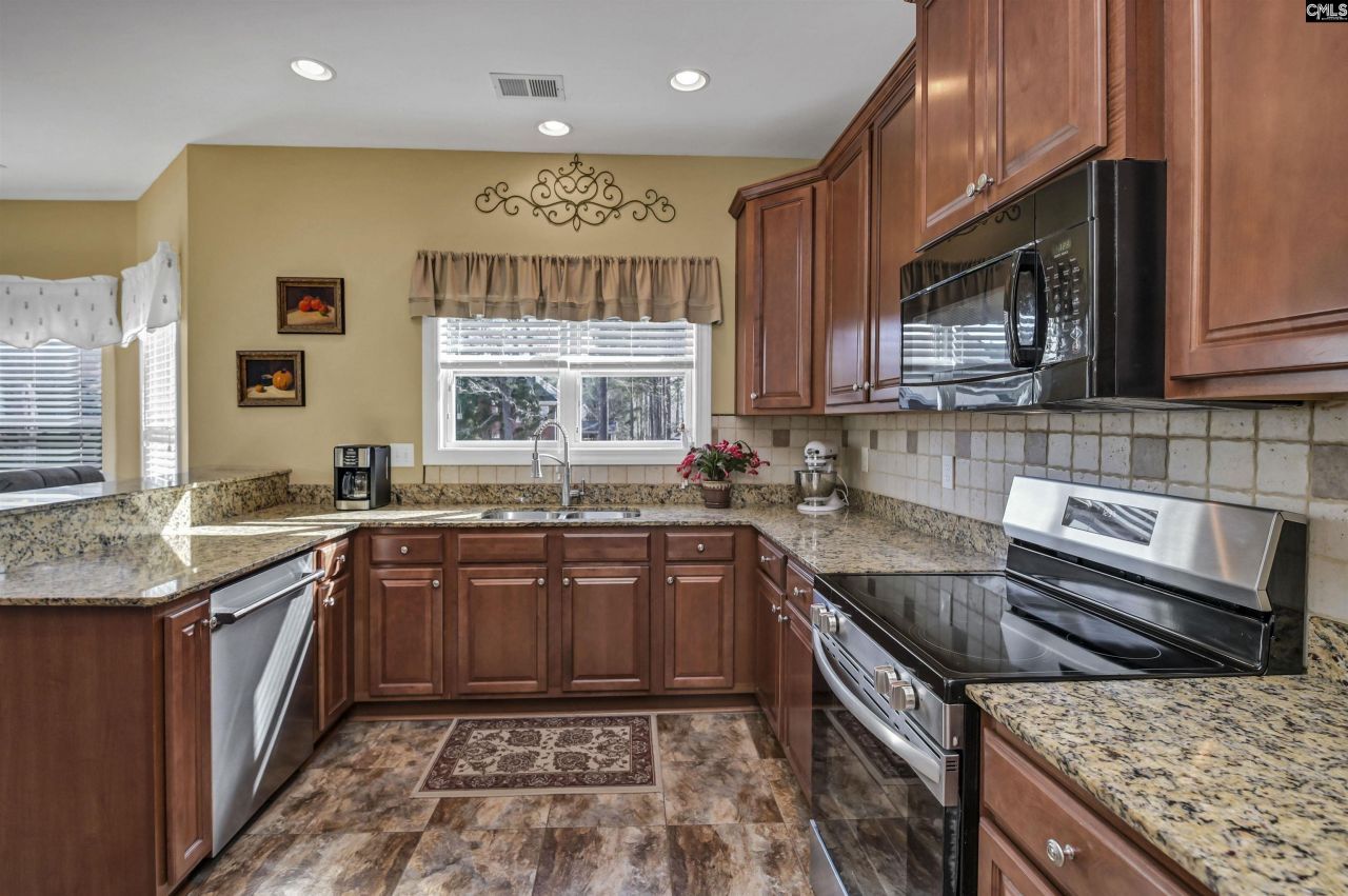 133 Magnolia Point Drive  Photo 11