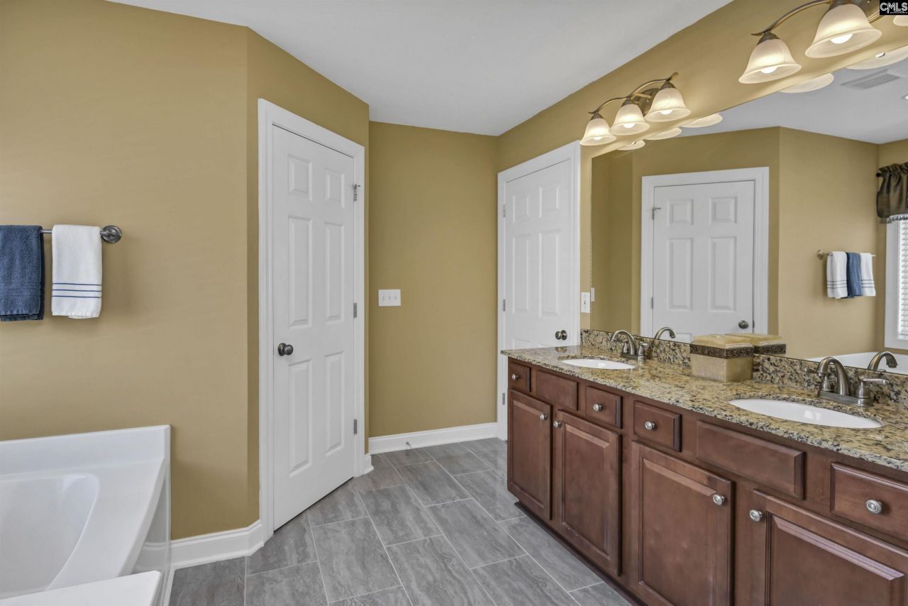 133 Magnolia Point Drive  Photo 33