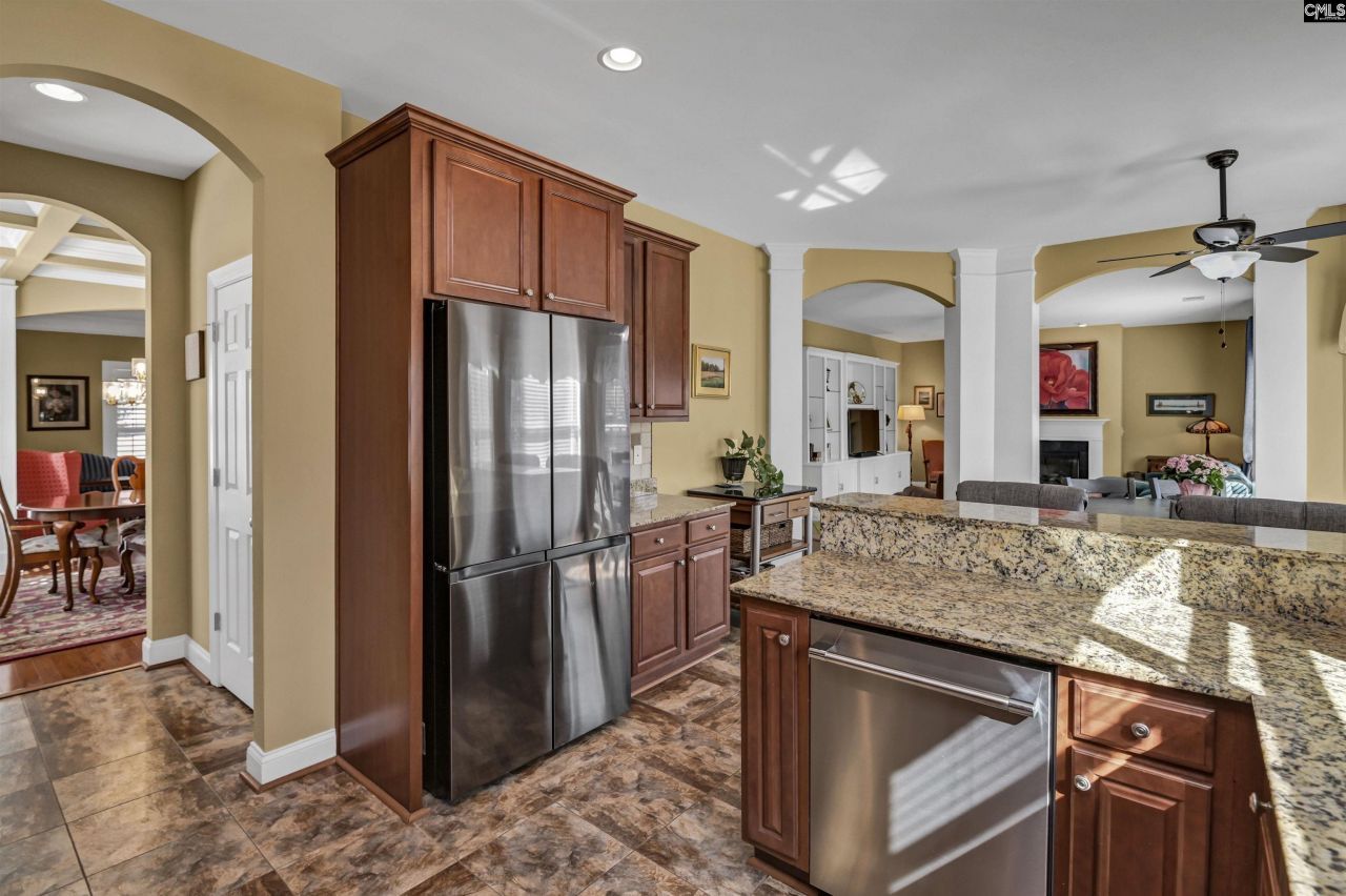 133 Magnolia Point Drive  Photo 9