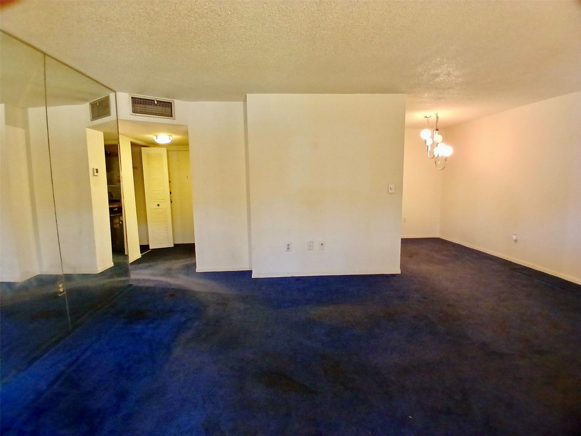 5190 E Sabal Palm Boulevard, Unit 103, Tamarac, FL 33319 Photo