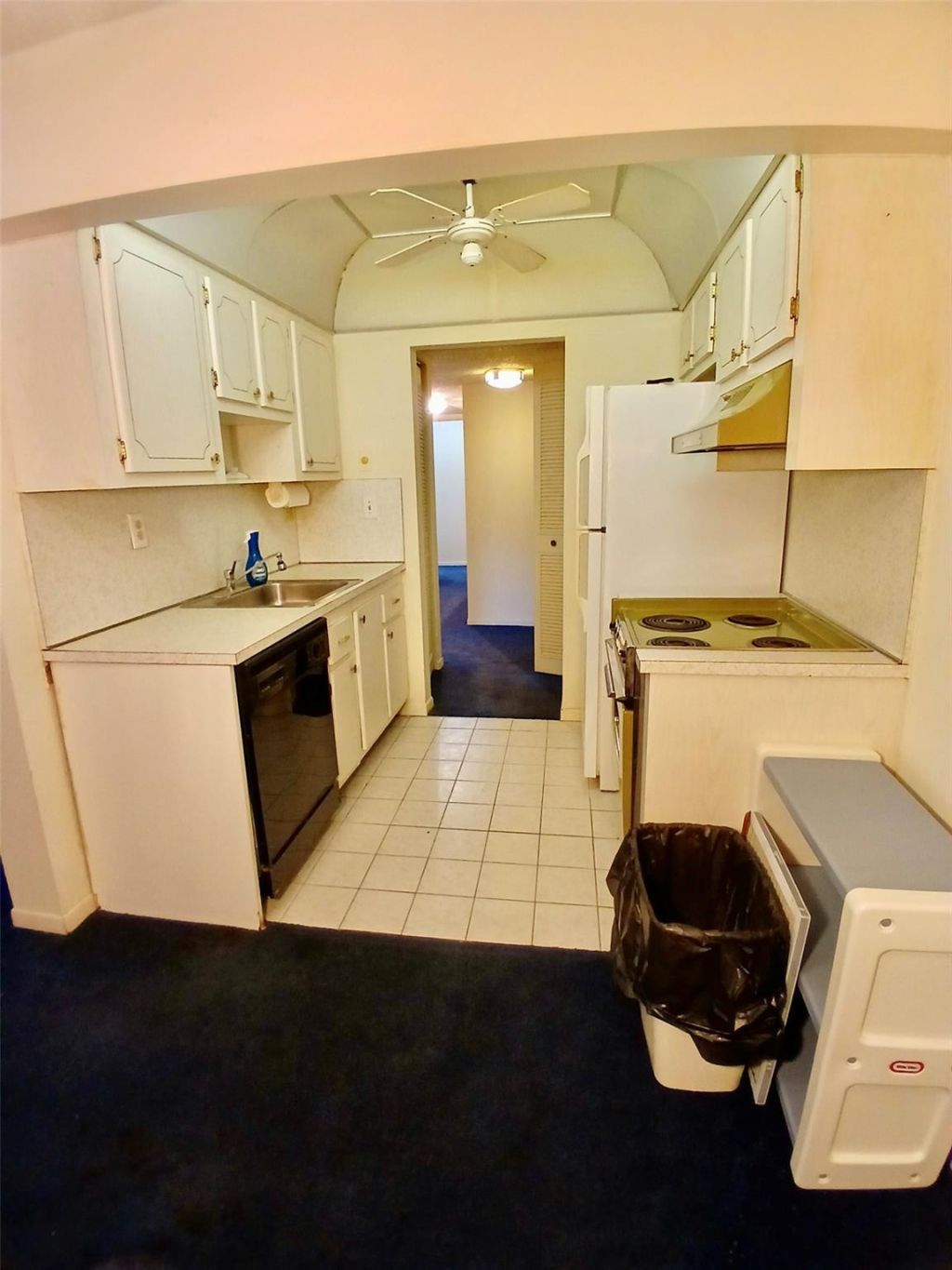 5190 E Sabal Palm Boulevard, Unit 103, Tamarac, FL 33319 Photo