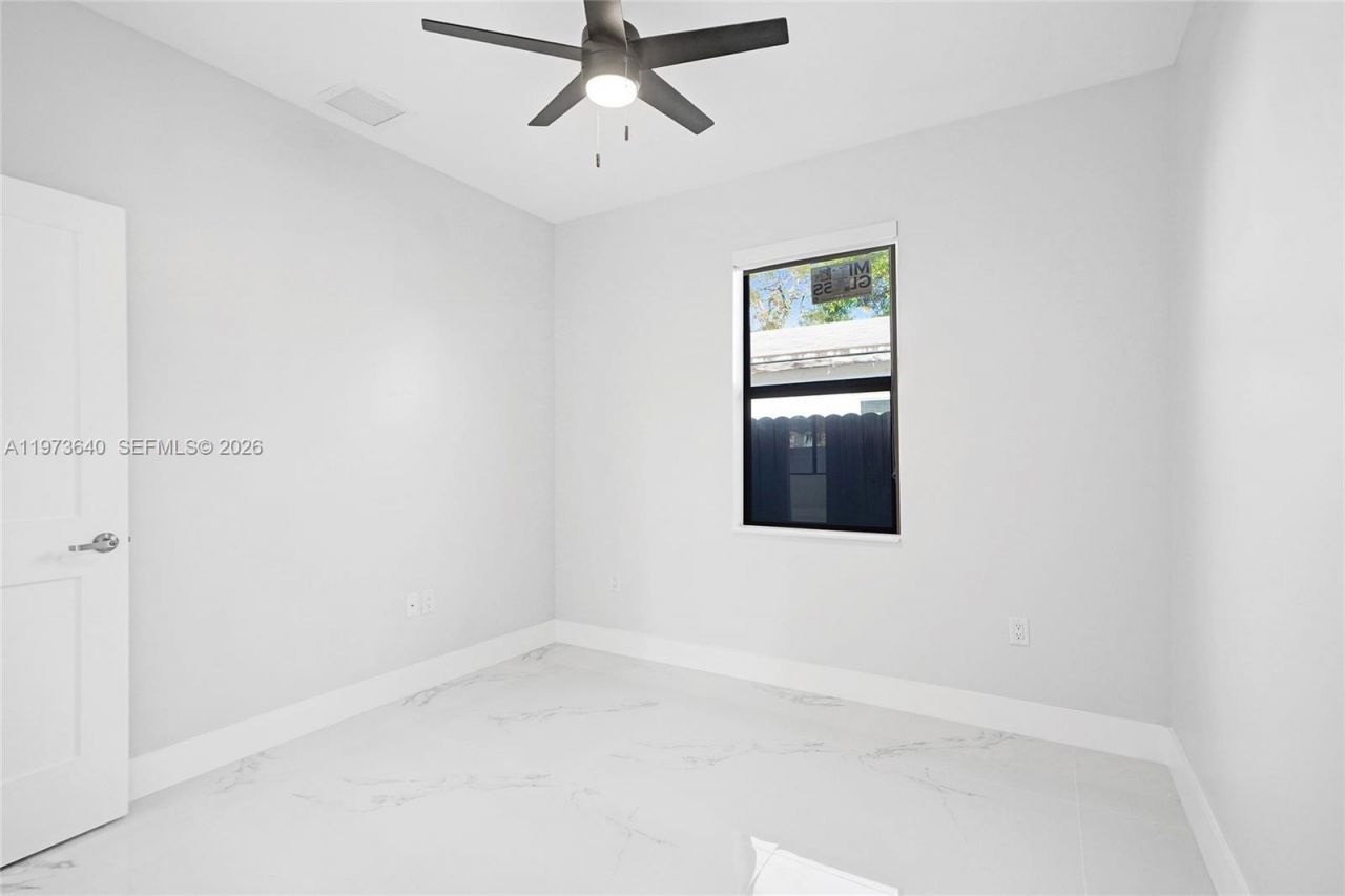 12120 SW 219th St, Unit A, Miami, FL 33170 Photo