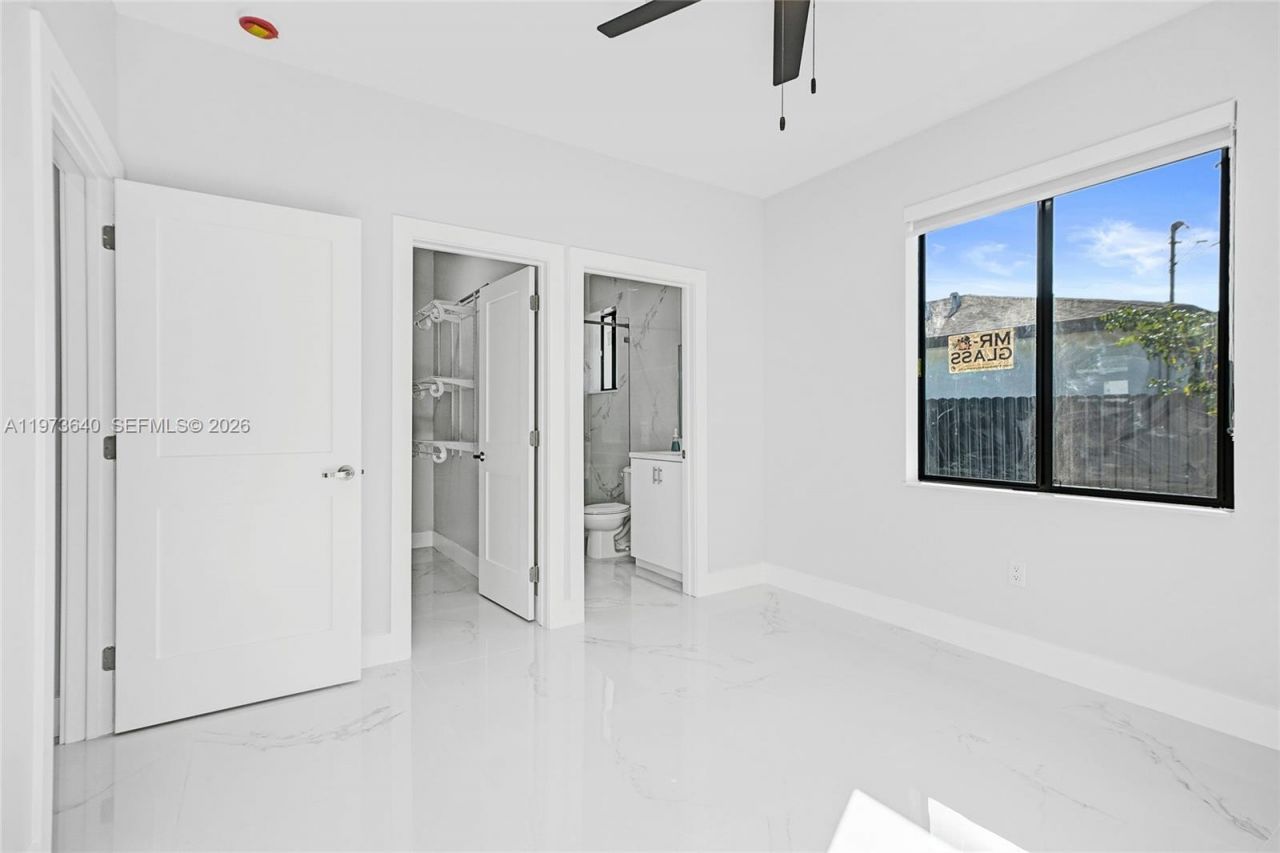 12120 SW 219th St, Unit A, Miami, FL 33170 Photo