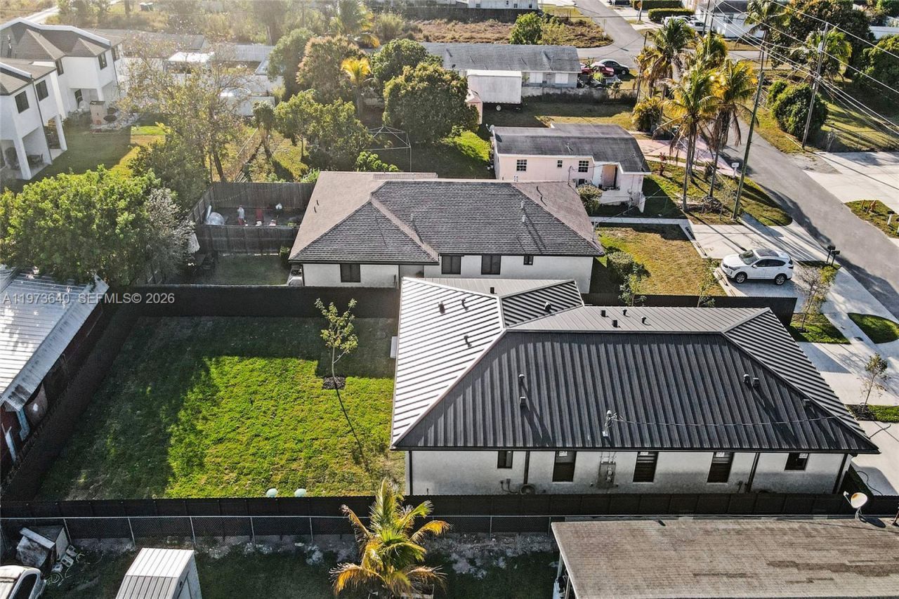 12120 SW 219th St, Unit A, Miami, FL 33170 Photo