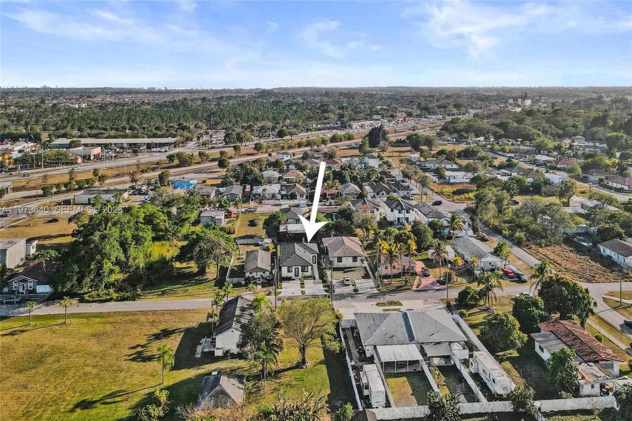 12120 SW 219th St, Unit A, Miami, FL 33170 Photo