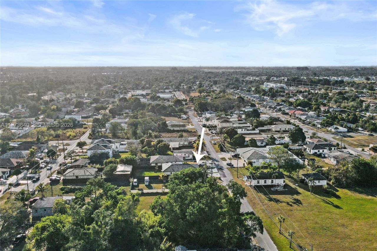 12120 SW 219th St, Unit A, Miami, FL 33170 Photo