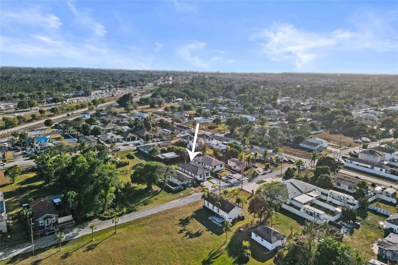 12120 SW 219th St, Unit A, Miami, FL 33170 Photo