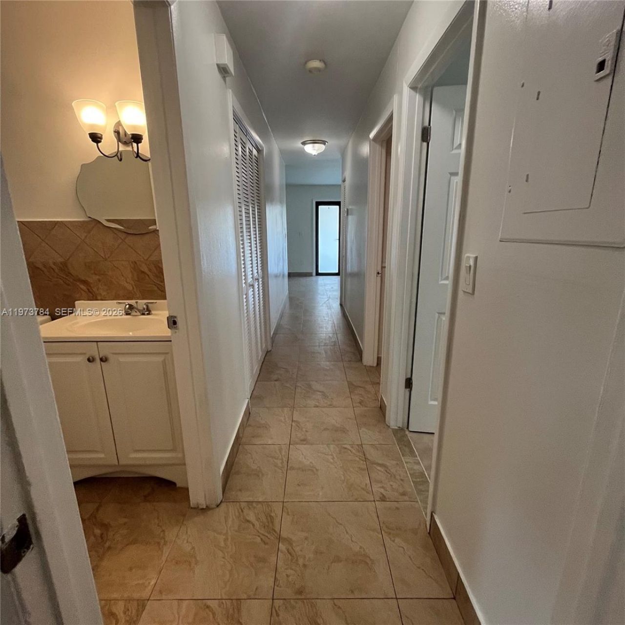 3156 SW 16th St, Unit 3158, Miami, FL 33145 Photo