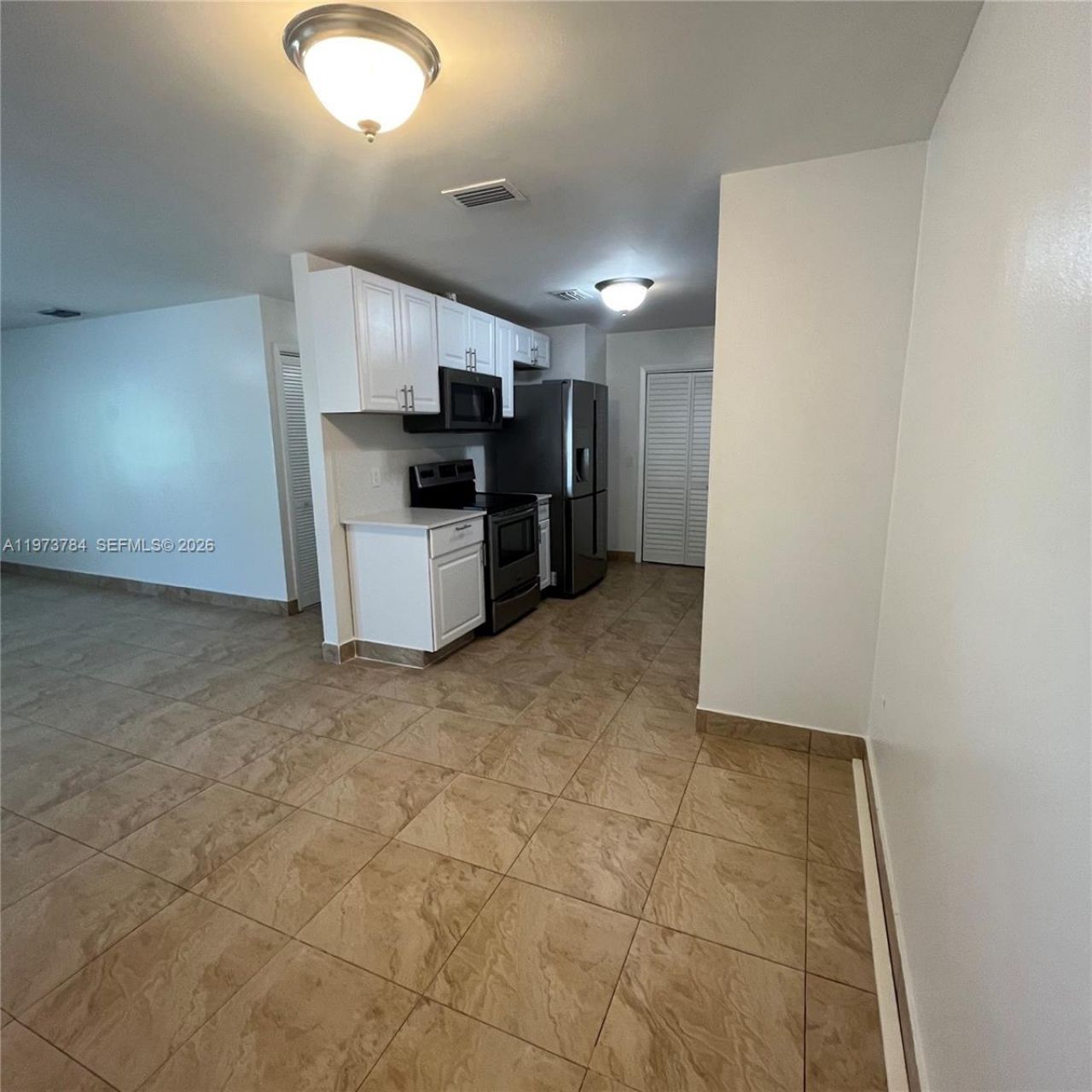 3156 SW 16th St, Unit 3158, Miami, FL 33145 Photo