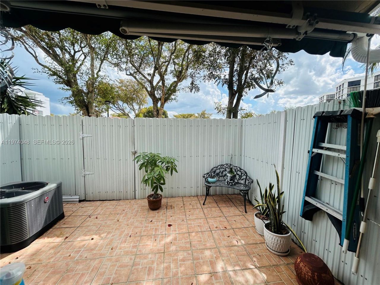 13890 SW 64th St , Miami, FL 33183 Photo