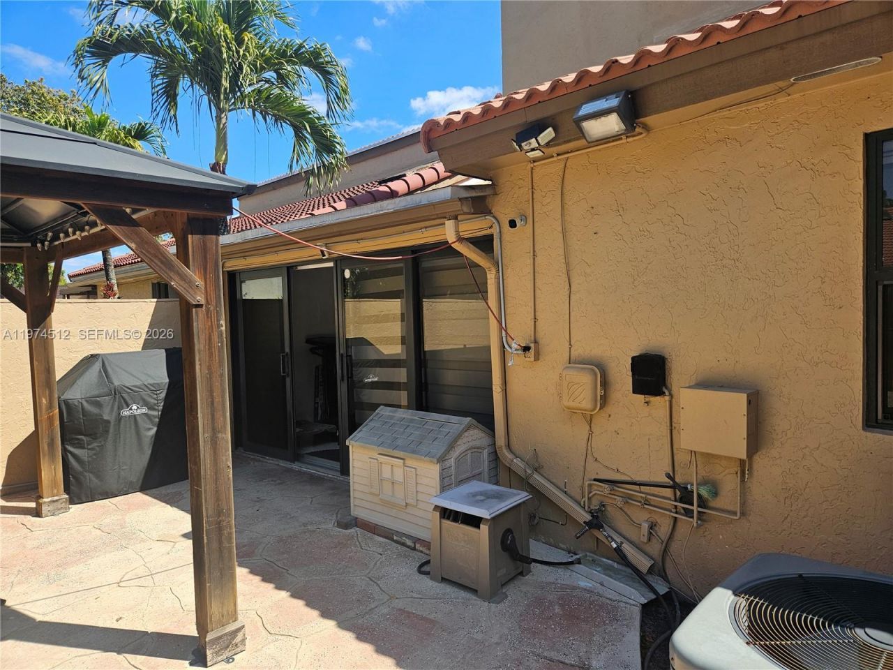 17914 NW 66th Ct Cir, Hialeah, FL 33015 Photo