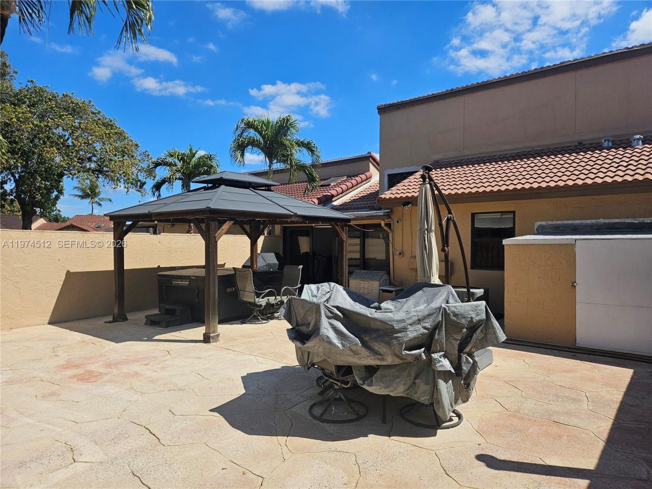 17914 NW 66th Ct Cir, Hialeah, FL 33015 Photo