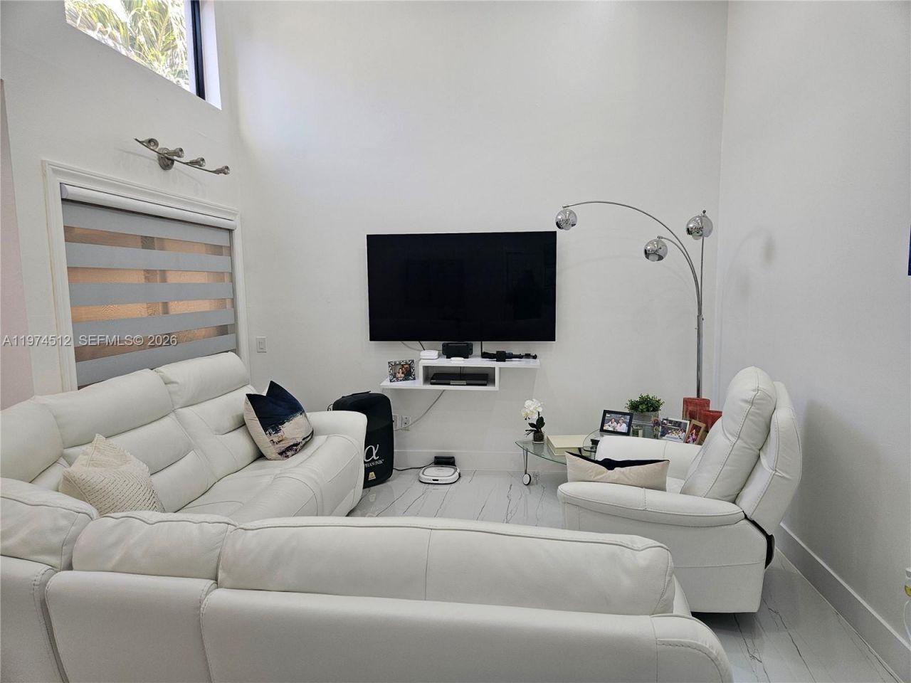 17914 NW 66th Ct Cir, Hialeah, FL 33015 Photo