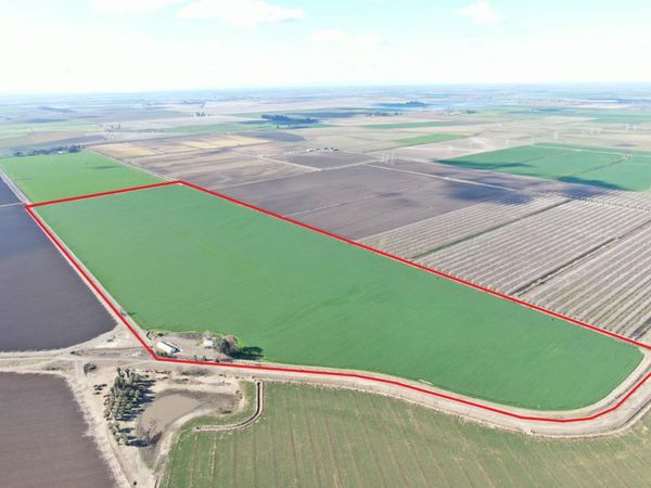 2334 S Inland Dr, Stockton, CA 95206