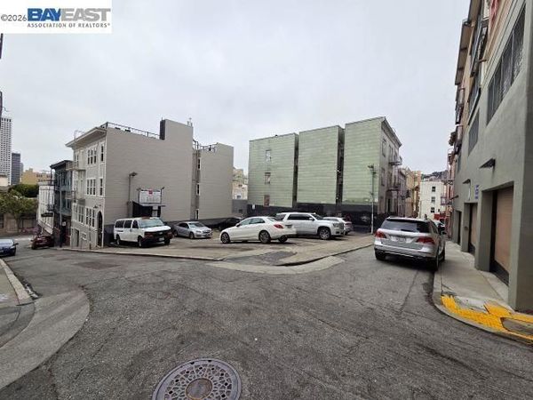 65 Fresno St, San Francisco, CA 94133