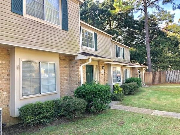 6701 Dickens Ferry Road, Unit 115, Mobile, AL 36608