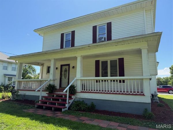 312 W Milton Street, New Florence, MO 63363