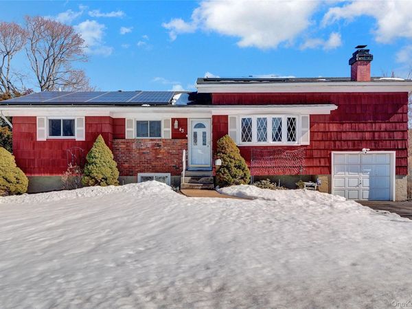 43 Westchester Avenue , West Babylon, NY 11704