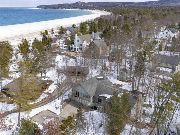 5823 Sylvan Court, Glen Arbor, MI 49636