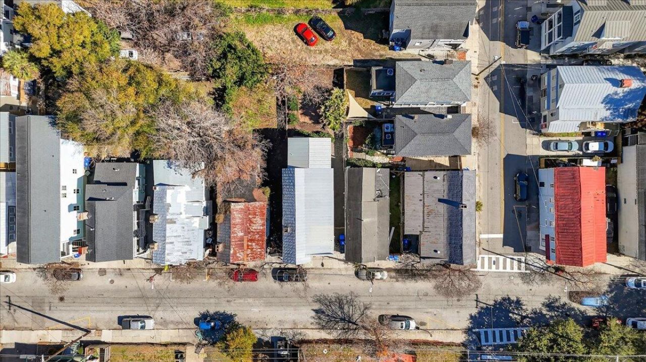 66 America Street Photo 46