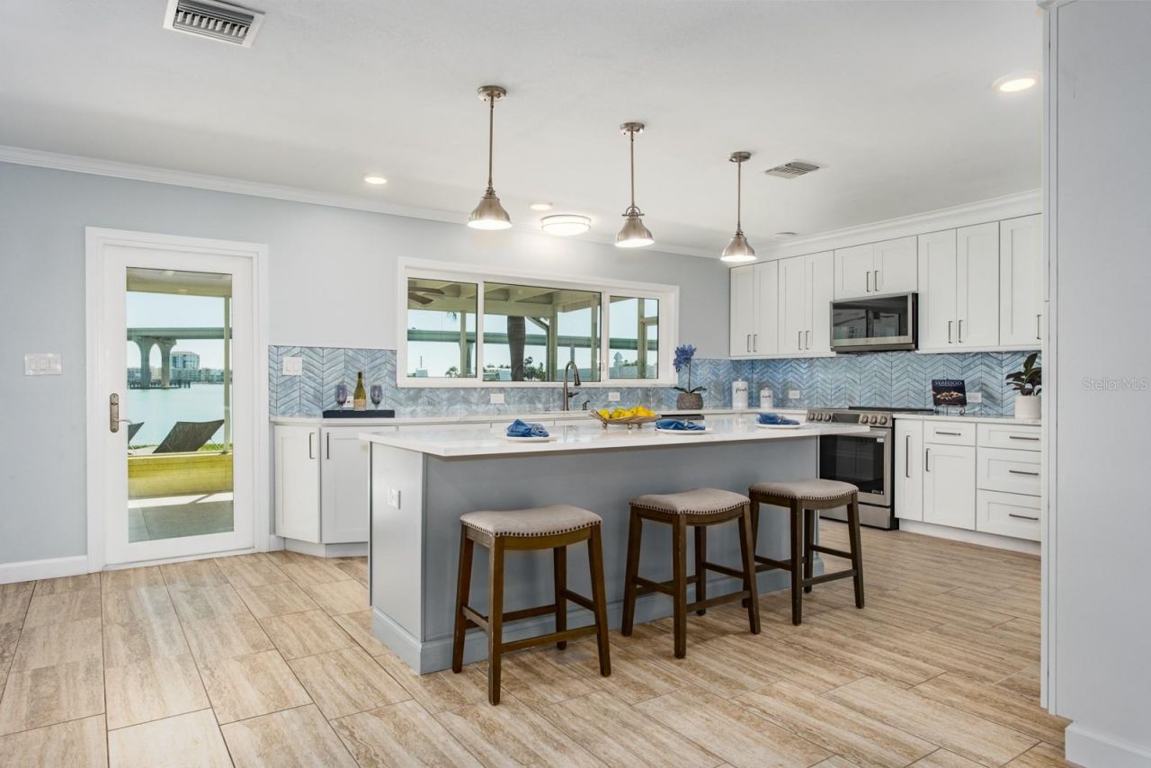 590 Belle Point Drive, Saint Pete Beach, FL 33706 Photo