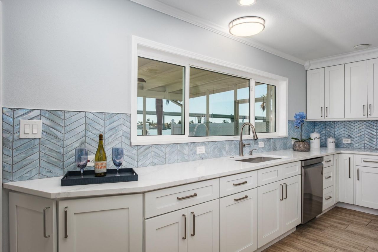 590 Belle Point Drive, Saint Pete Beach, FL 33706 Photo