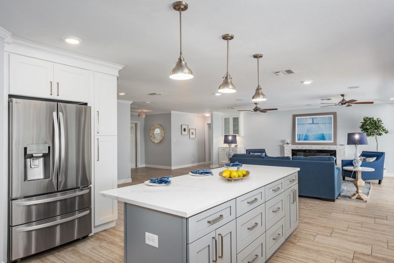 590 Belle Point Drive, Saint Pete Beach, FL 33706 Photo