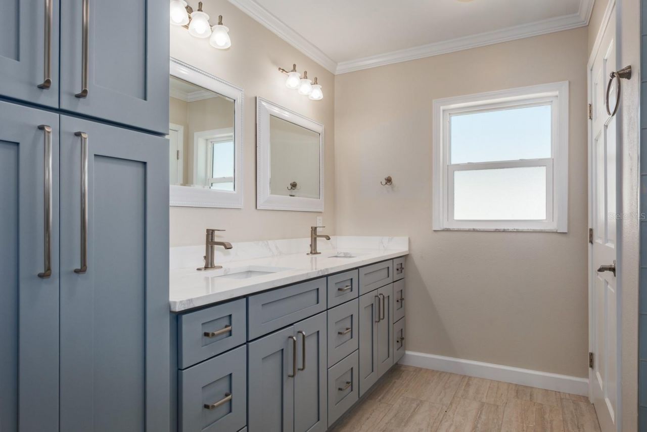 590 Belle Point Drive, Saint Pete Beach, FL 33706 Photo