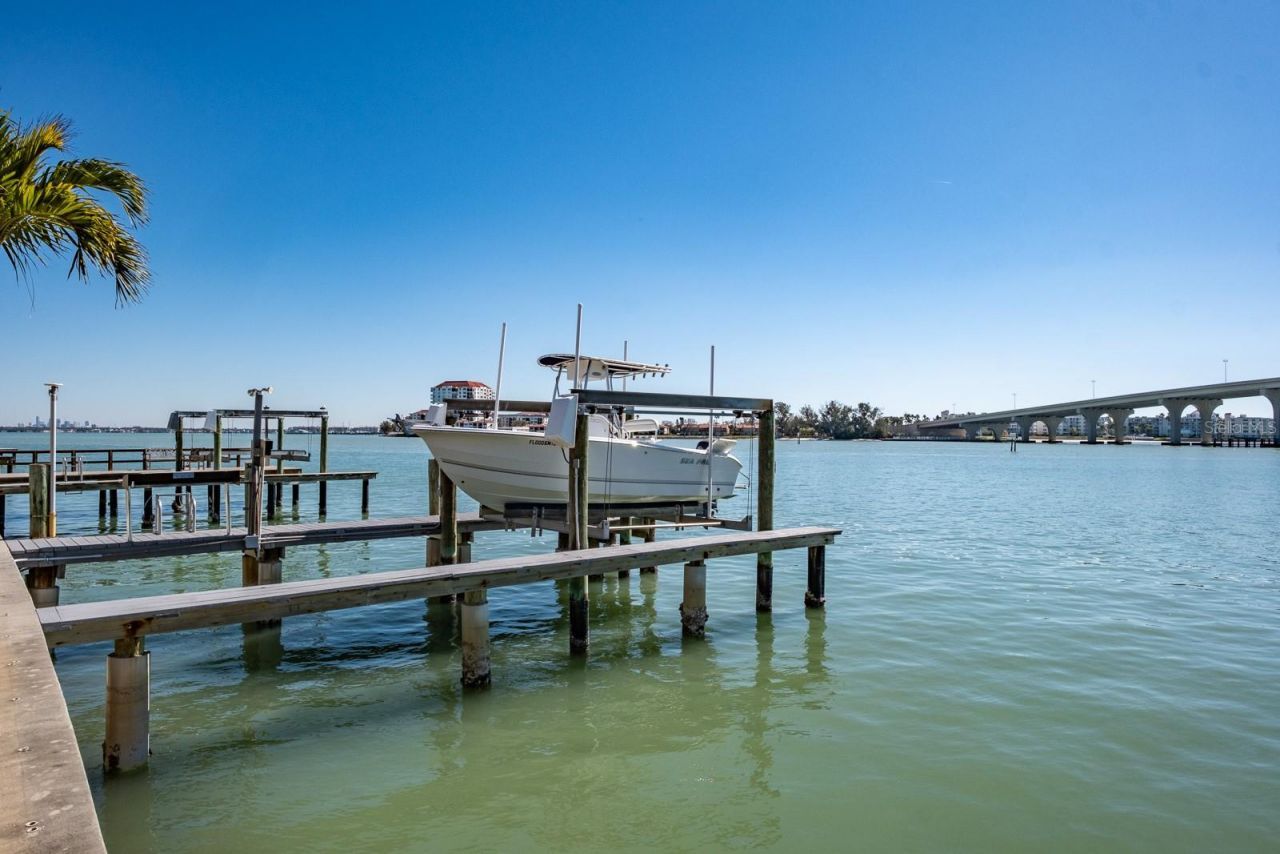 590 Belle Point Drive, Saint Pete Beach, FL 33706 Photo