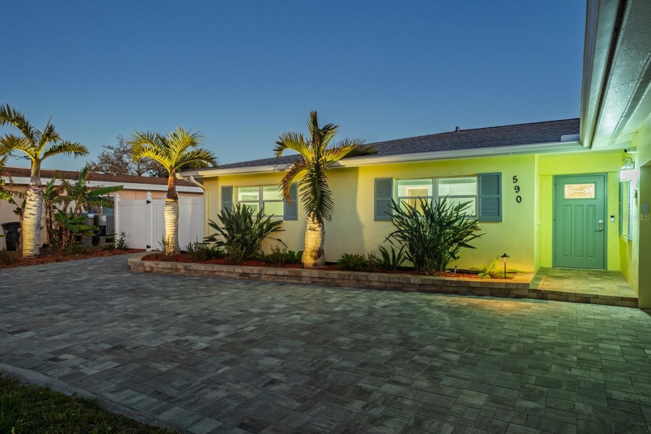 590 Belle Point Drive, Saint Pete Beach, FL 33706 Photo