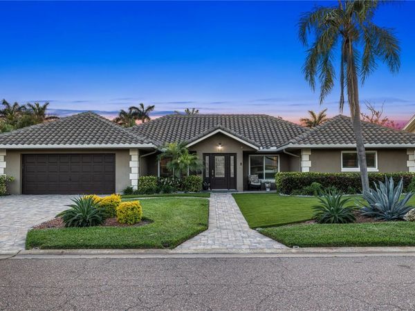 6129 LEELAND STREET S, ST PETERSBURG, FL 33715