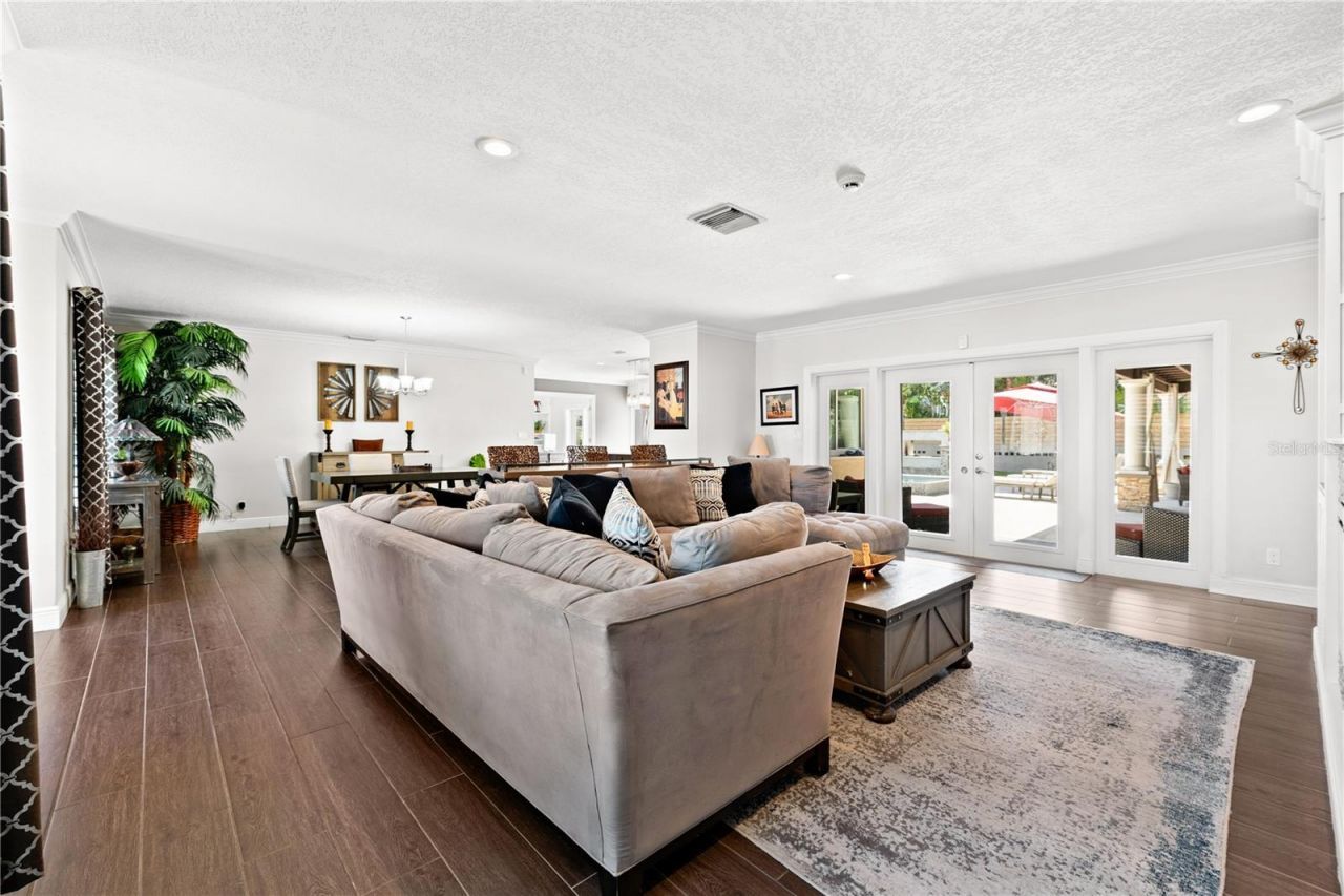 6129 Leeland Street S, Saint Petersburg, FL 33715 Photo