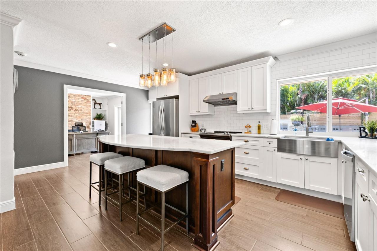 6129 Leeland Street S, Saint Petersburg, FL 33715 Photo