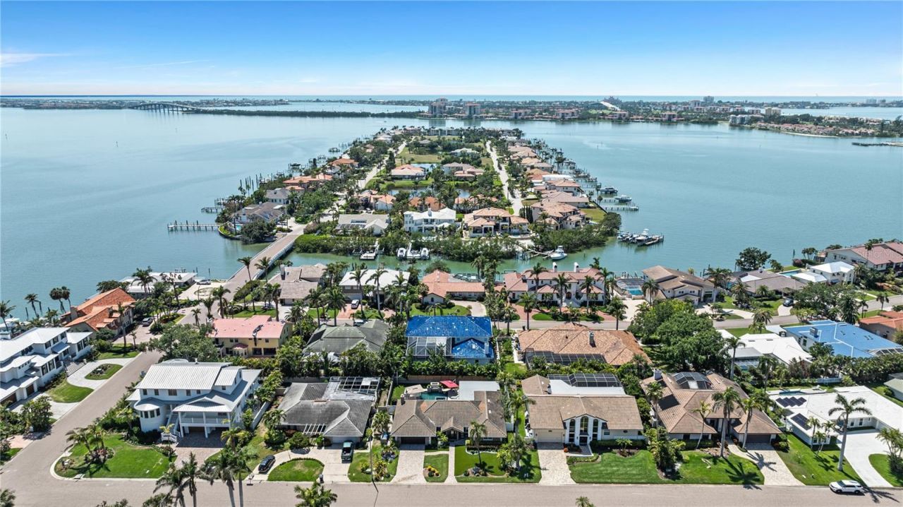 6129 Leeland Street S, Saint Petersburg, FL 33715 Photo