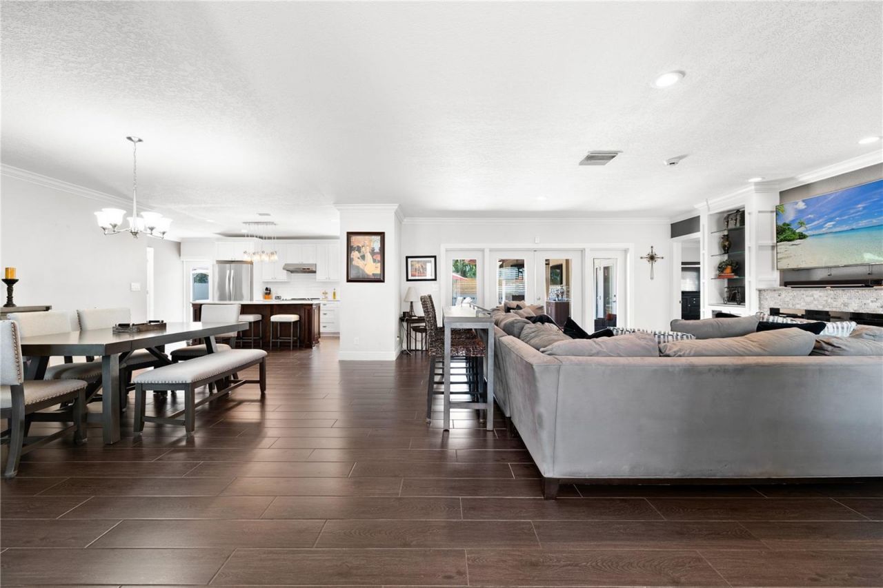 6129 Leeland Street S, Saint Petersburg, FL 33715 Photo