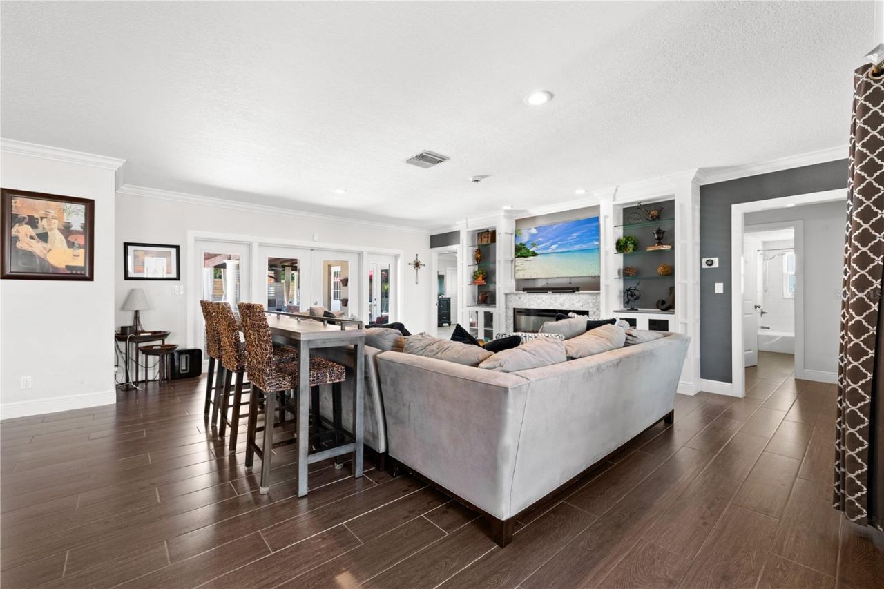 6129 Leeland Street S, Saint Petersburg, FL 33715 Photo