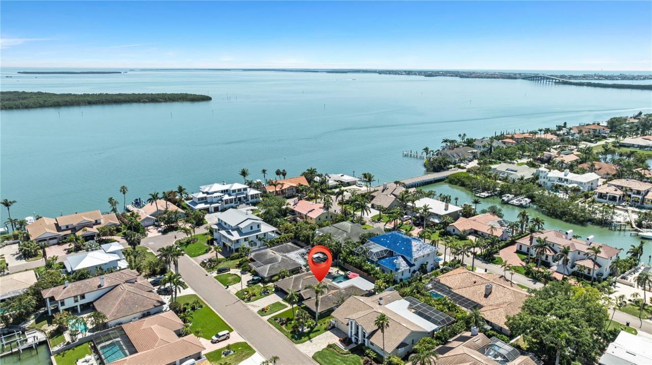 6129 Leeland Street S, Saint Petersburg, FL 33715 Photo