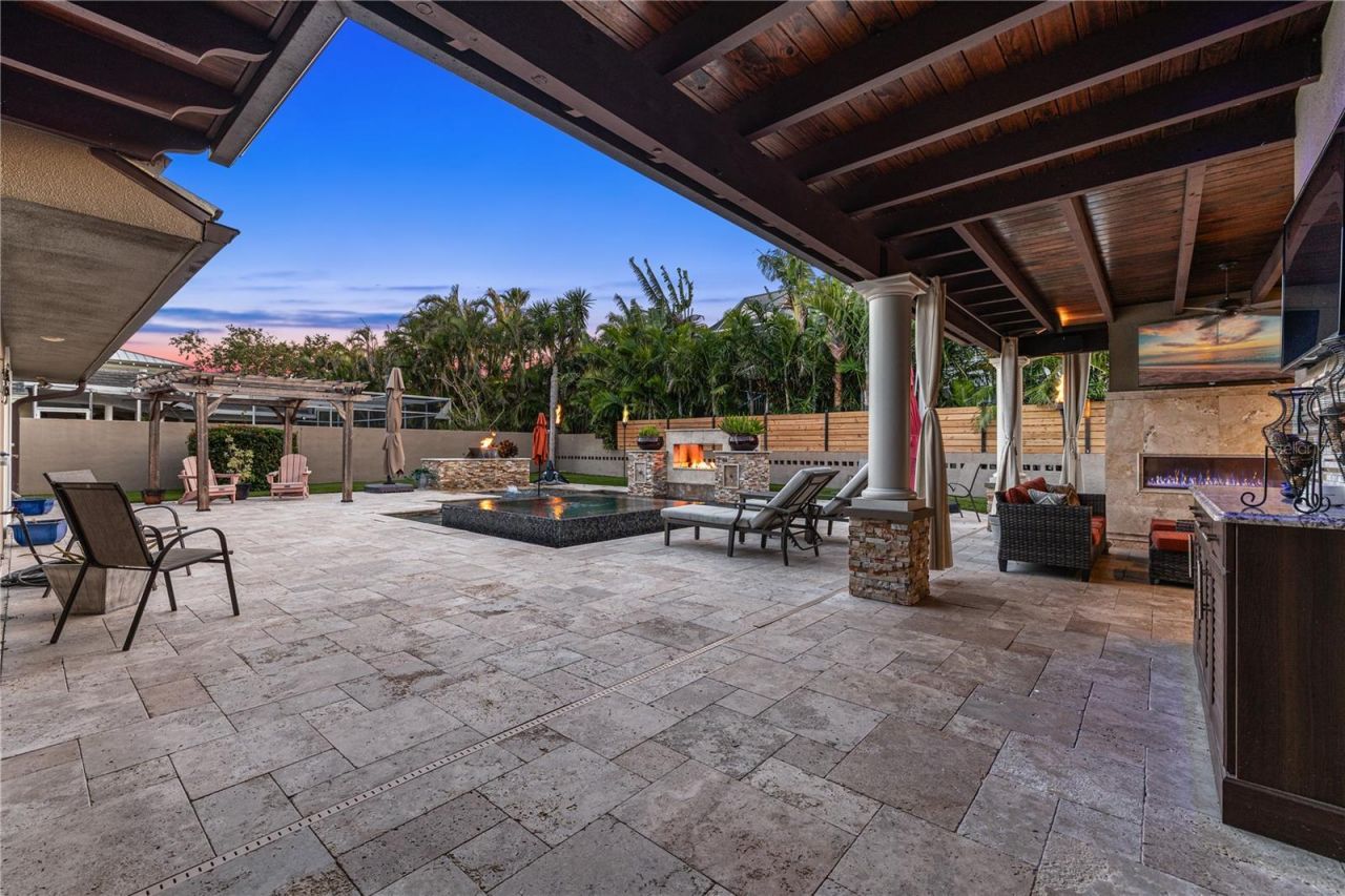 6129 Leeland Street S, Saint Petersburg, FL 33715 Photo