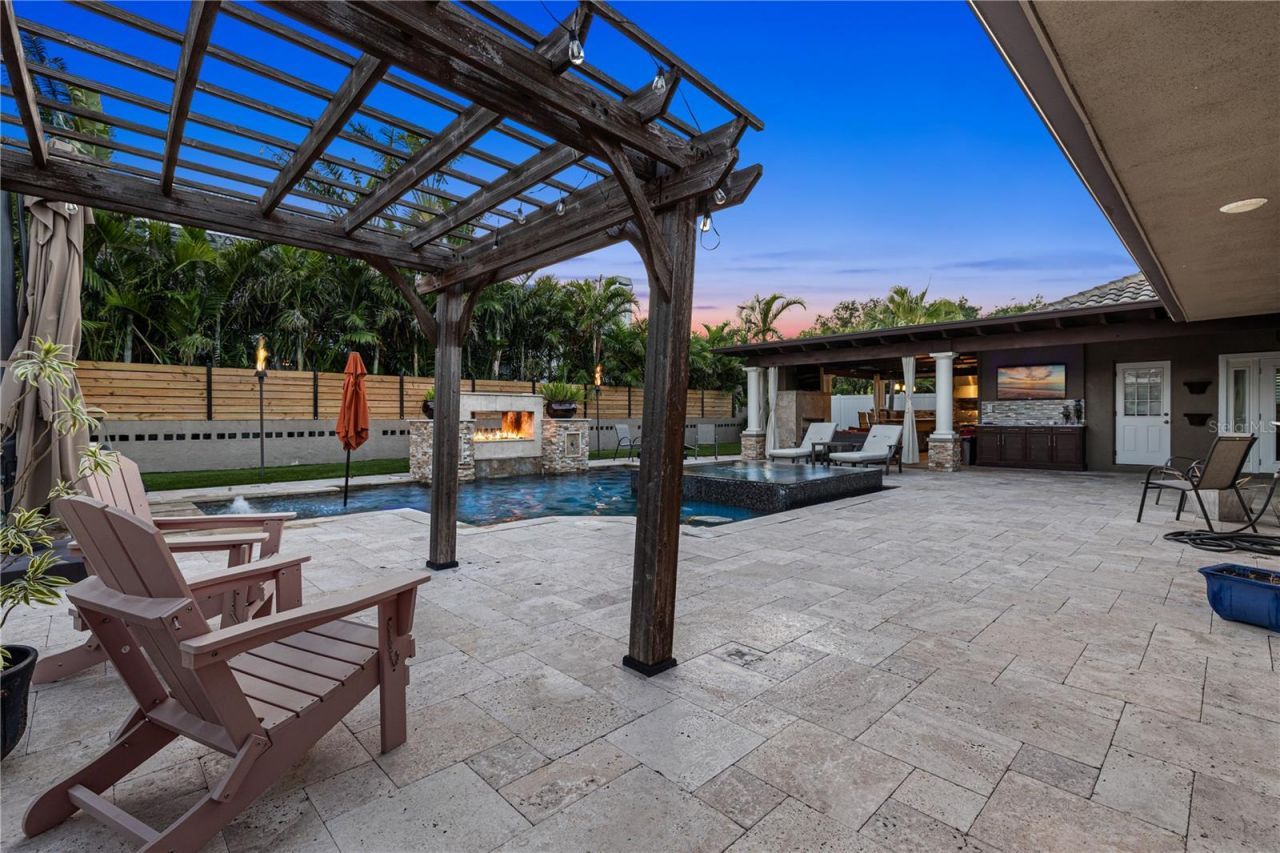 6129 Leeland Street S, Saint Petersburg, FL 33715 Photo