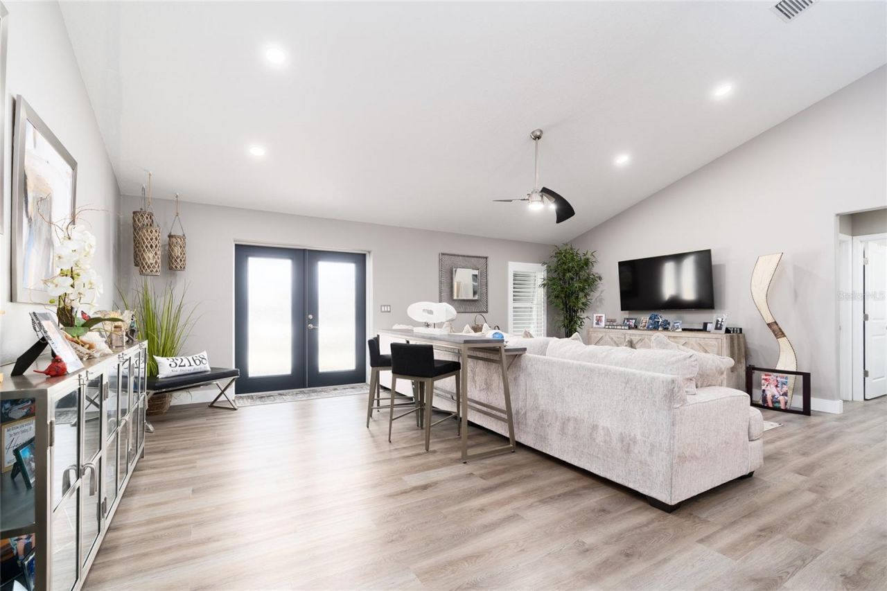 830 Fairway Drive, New Smyrna Beach, FL 32168 Photo