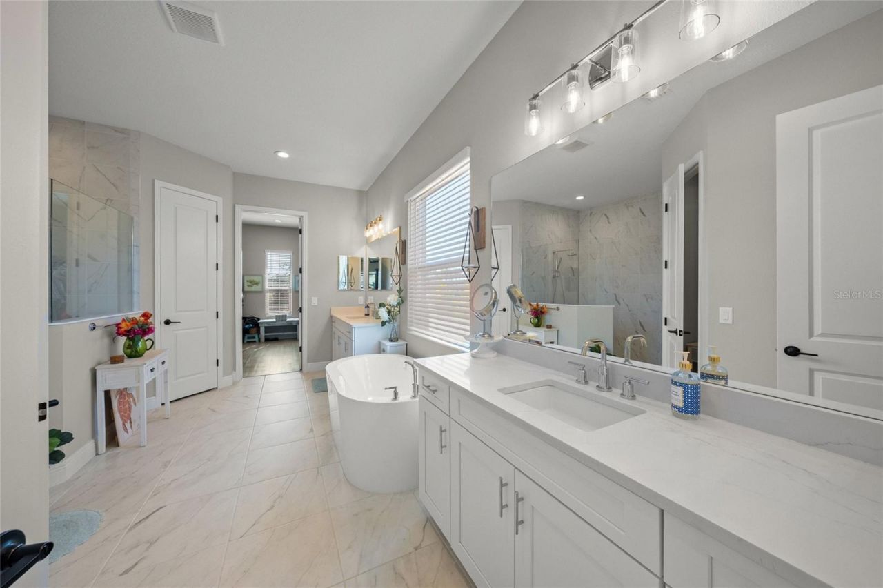 10345 Canaveral Circle, Sarasota, FL 34241 Photo