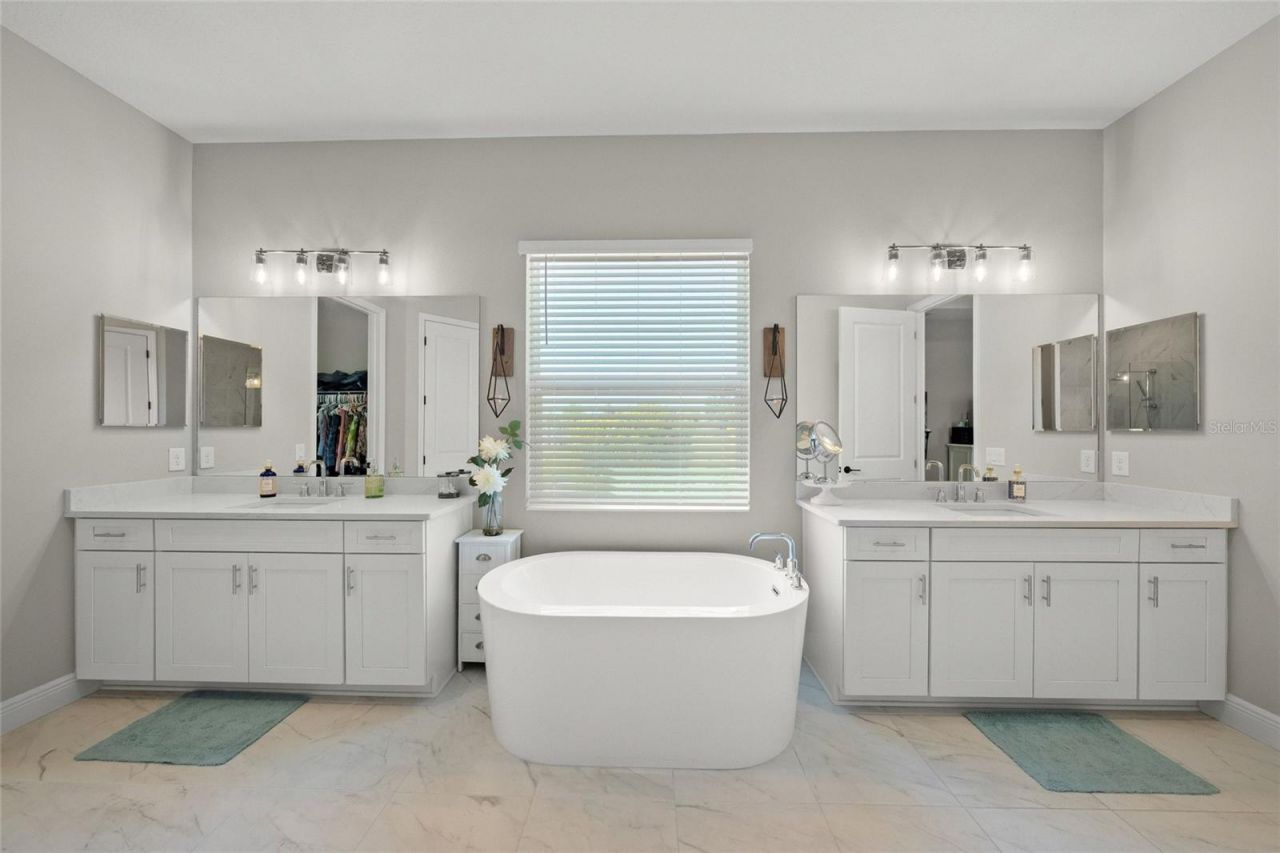 10345 Canaveral Circle, Sarasota, FL 34241 Photo