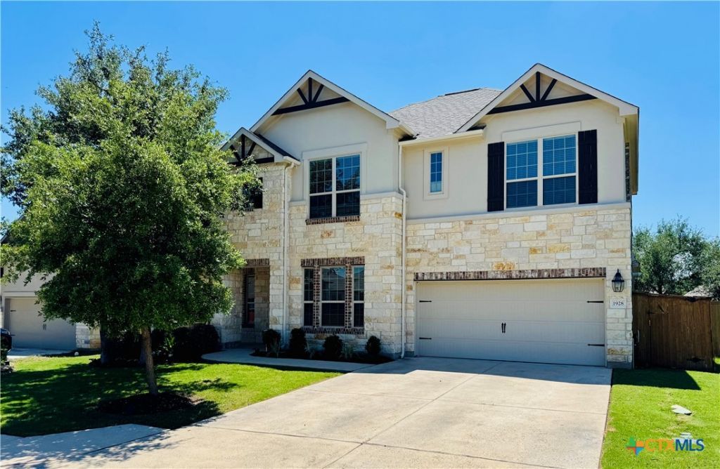 1928 Lakeside Ranch Road, Georgetown, TX 78633 Main Photo