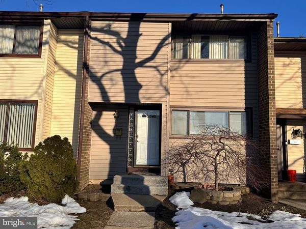 489 MADISON DRIVE , HIGHTSTOWN, NJ 08520