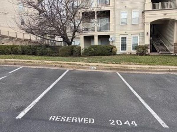 1061 GARDENVIEW LOOP, Unit 204, WOODBRIDGE, VA 22191