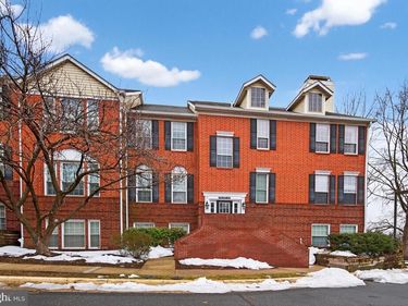 678 GATEWAY DRIVE SE, Unit 912, LEESBURG, VA 20175